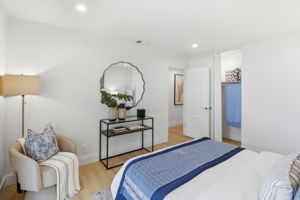 033_F8_1380 Manzanita Dr