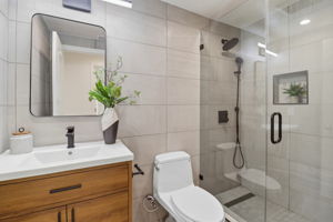 037_F8_1380 Manzanita Dr