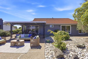 053_F8_1380 Manzanita Dr