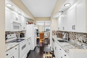 SW 5th Ct 301M-S2309-013.jpg