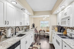 SW 5th Ct 301M-S2309-015.jpg