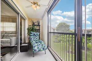 SW 5th Ct 301M-S2309-040.jpg