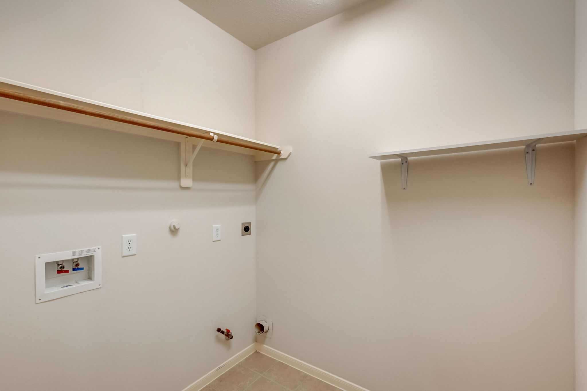  Cove Landing Ln-023