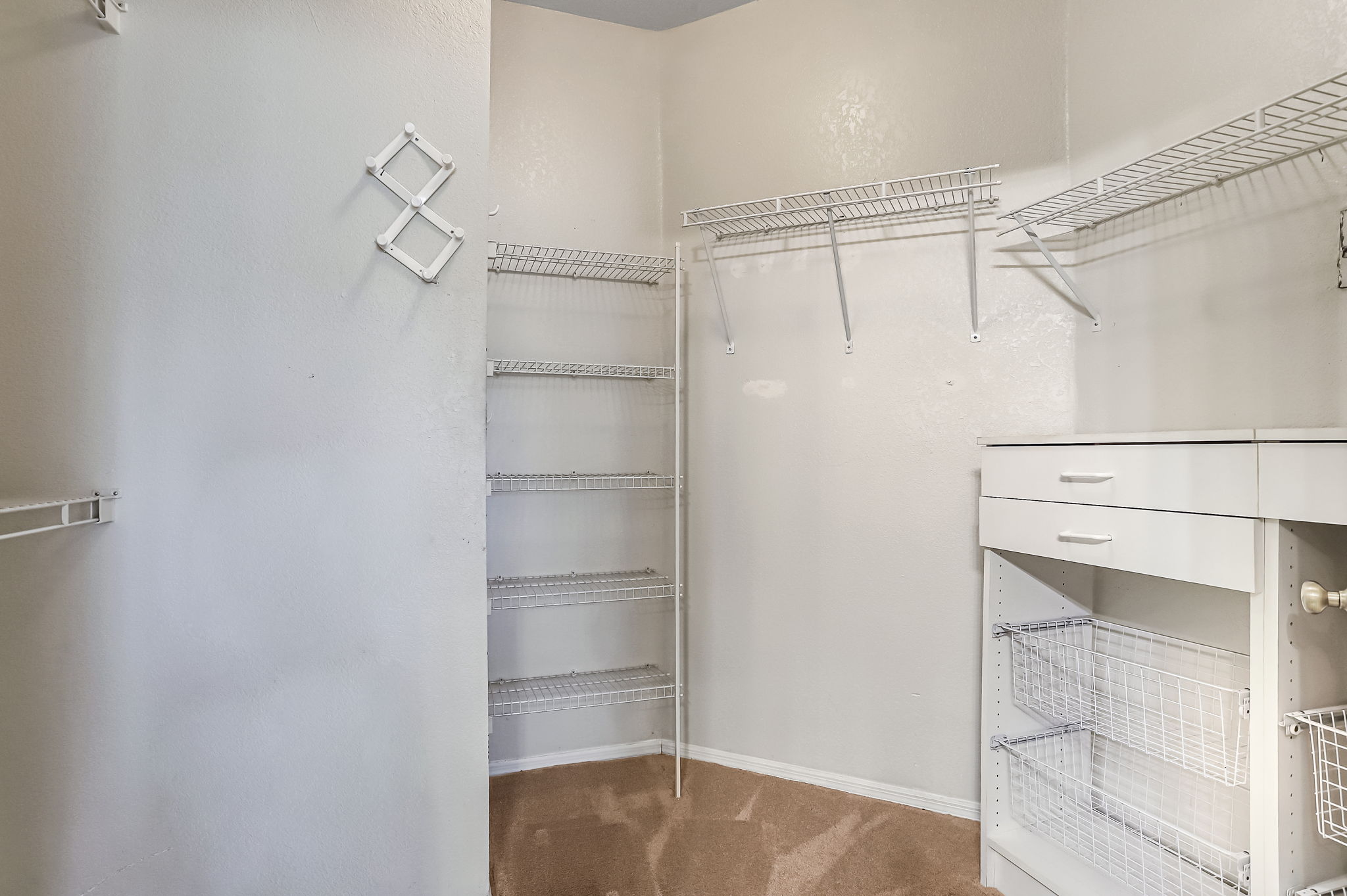 Primary Bedroom Closet