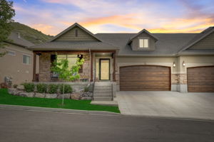 E Meadow Valley Dr-001