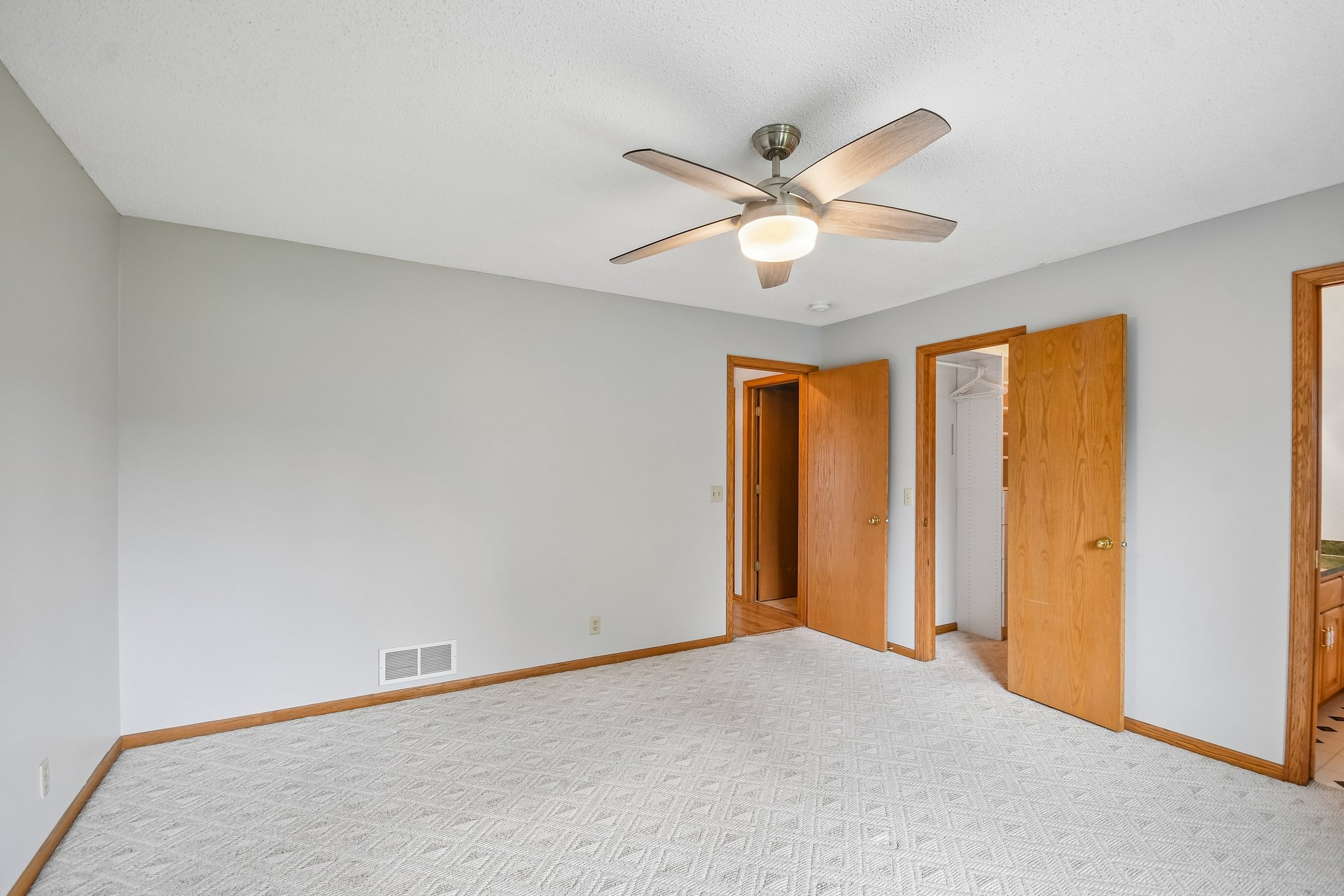 Sycamore St-S0807-033.jpg
