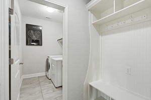  Photo 34