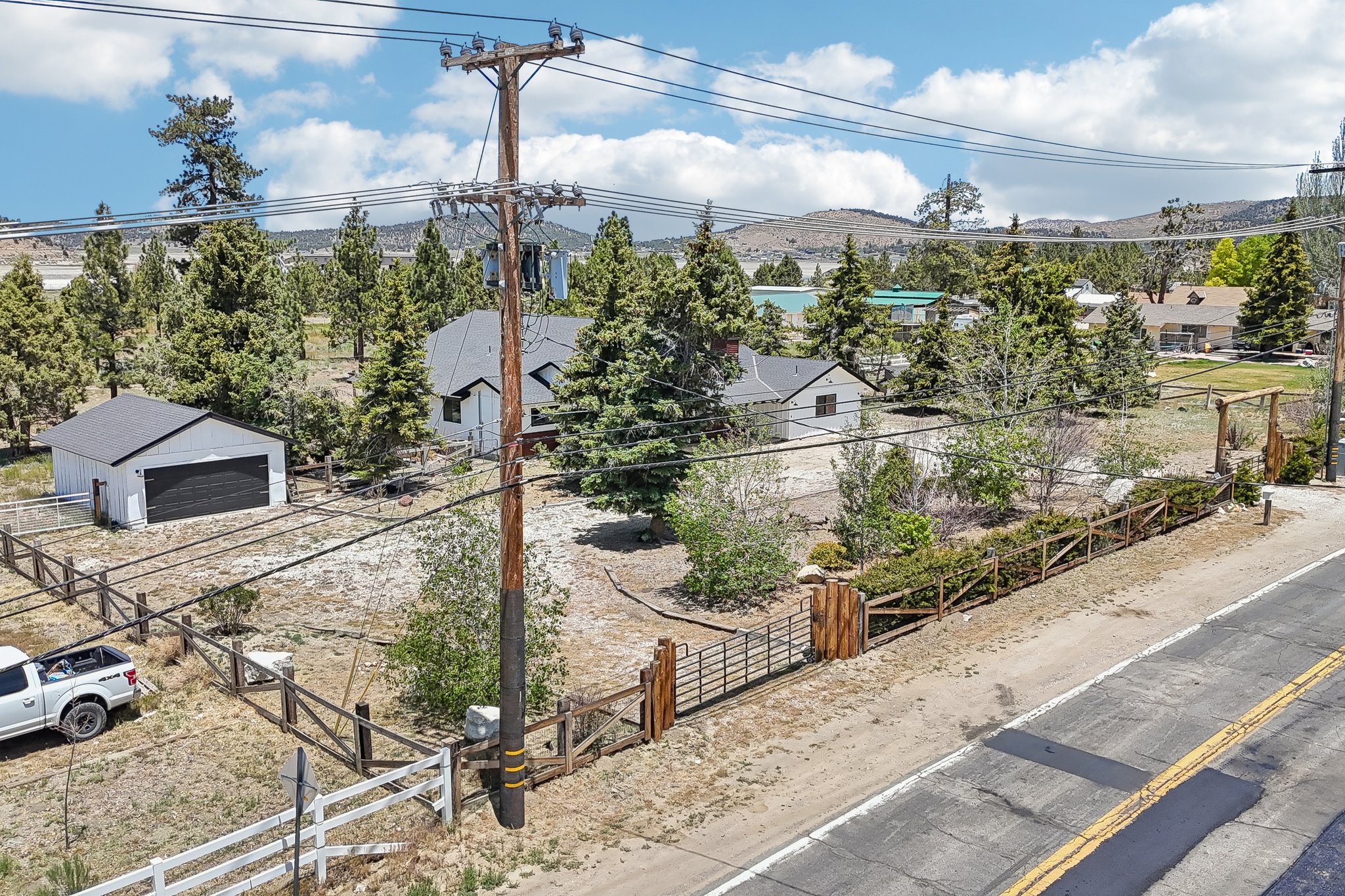 Shay Rd-S0406-063.jpg