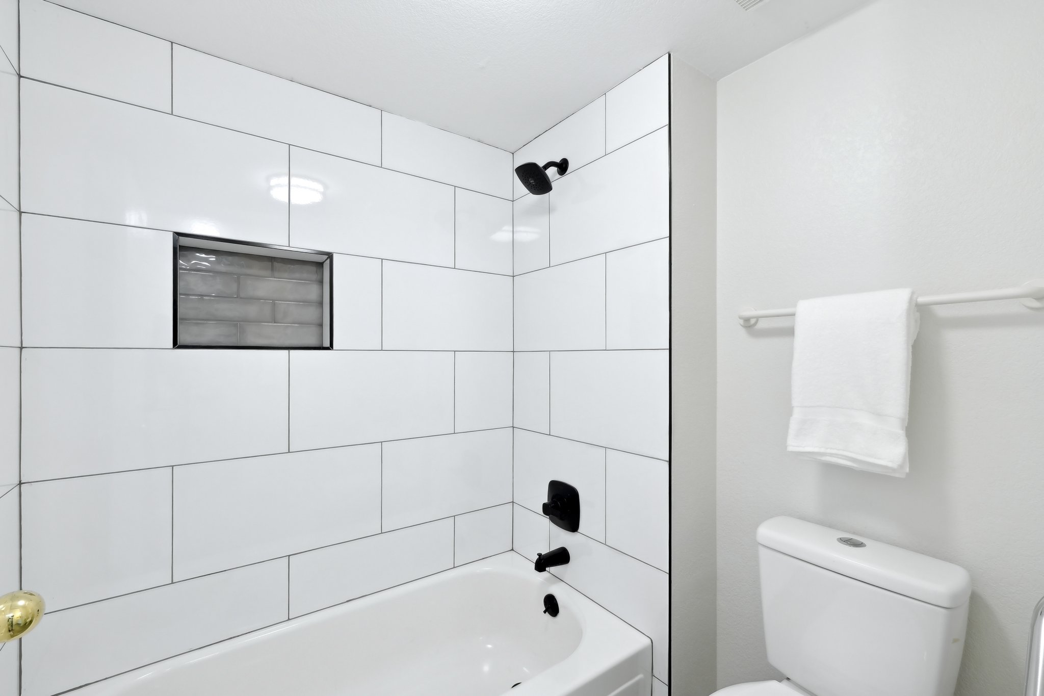 W 88th Ave unit 307 bldg b-0904-015.jpg