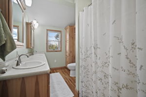  Photo 31