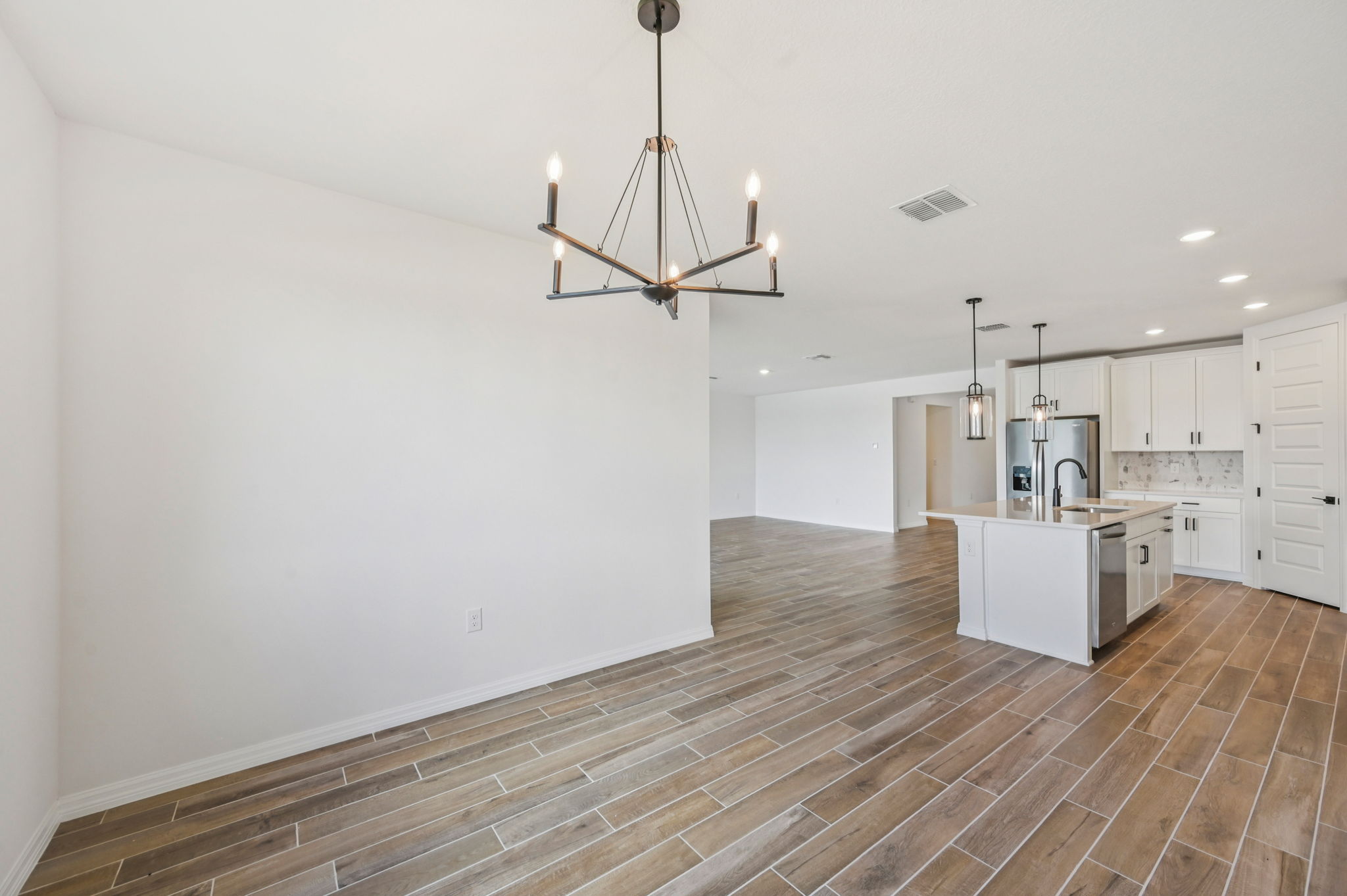 Tampa - Salt Meadows - 13839 Richland Gulf Cir Parrish FL 34219 - 010