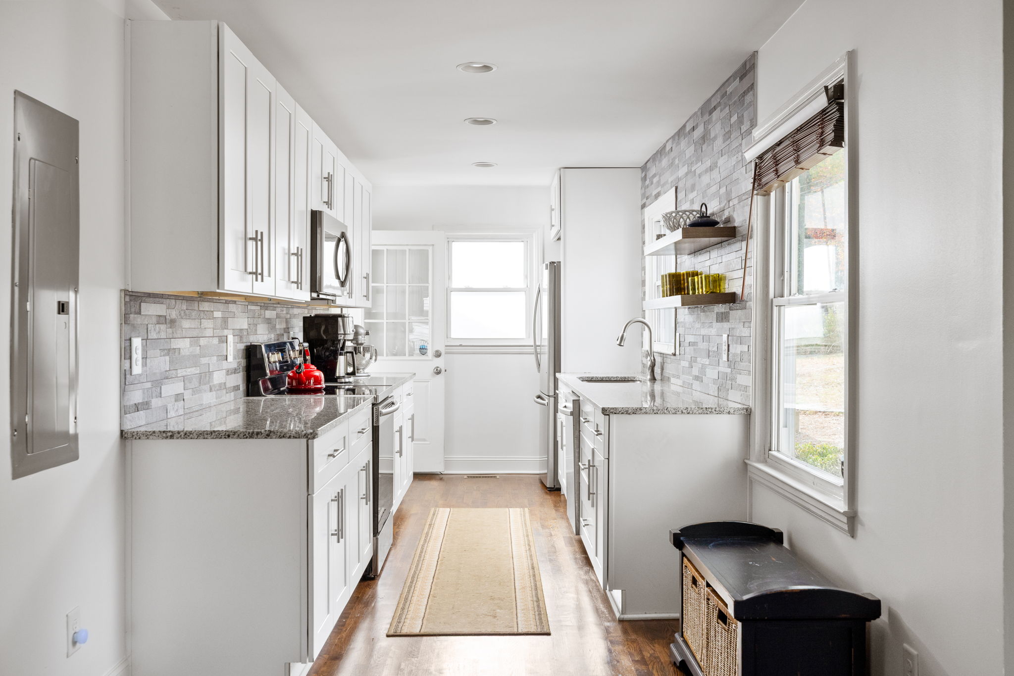 20251211_1384westmont_estadt018