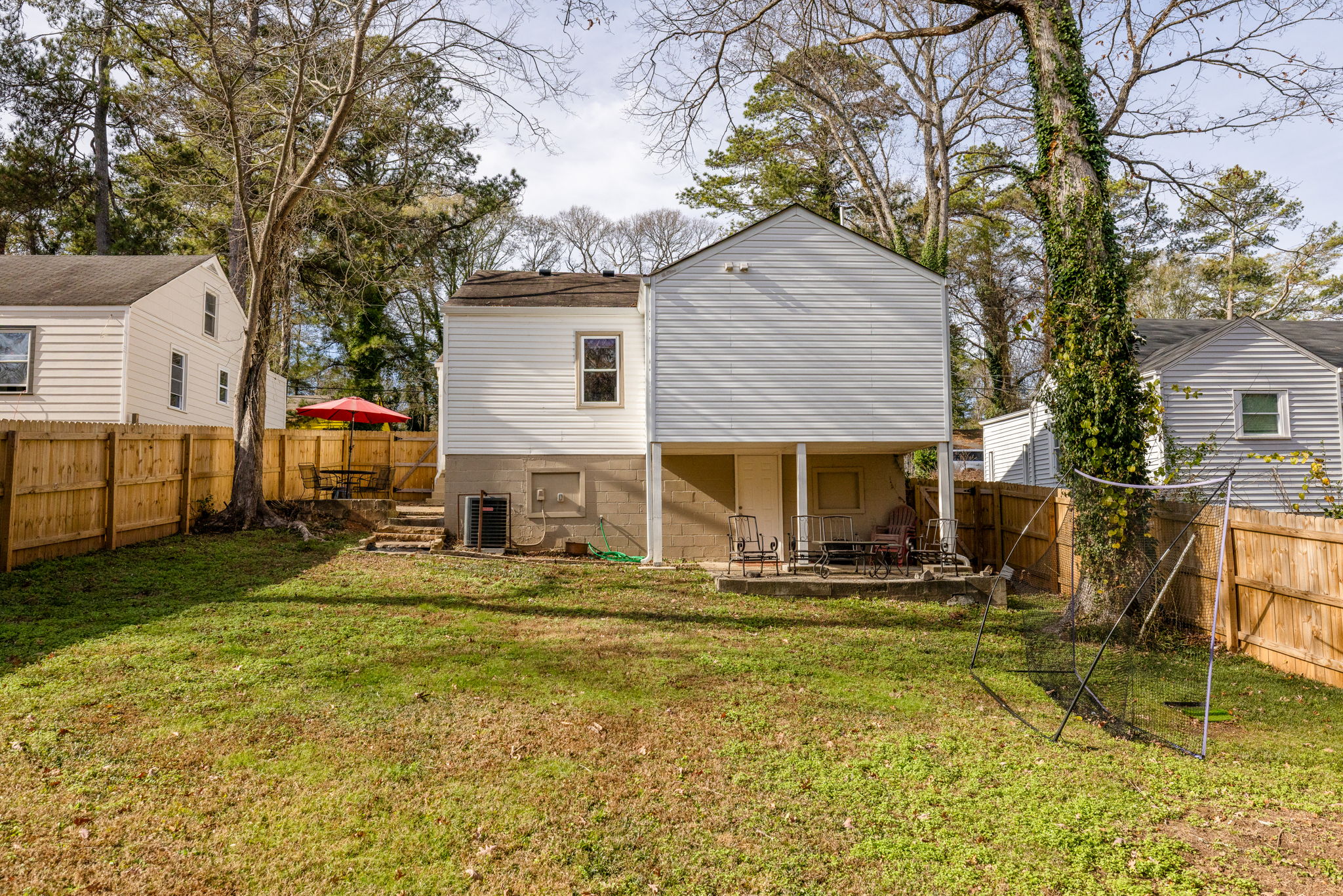 20251211_1384westmont_estadt094