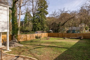 20251211_1384westmont_estadt085