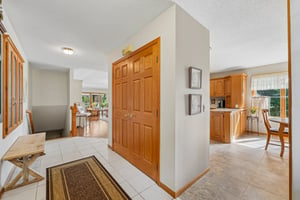 Pierce St NE-S2508-030.jpg
