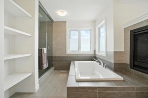  Photo 49