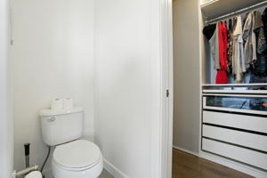 Photo 51