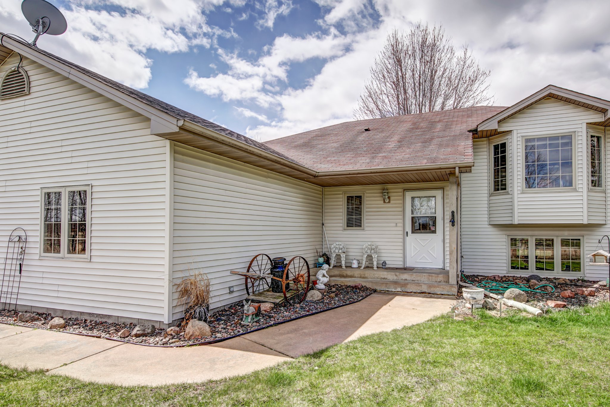 13860 325th St, Center City, MN 55012 Mint Real Estate Photography