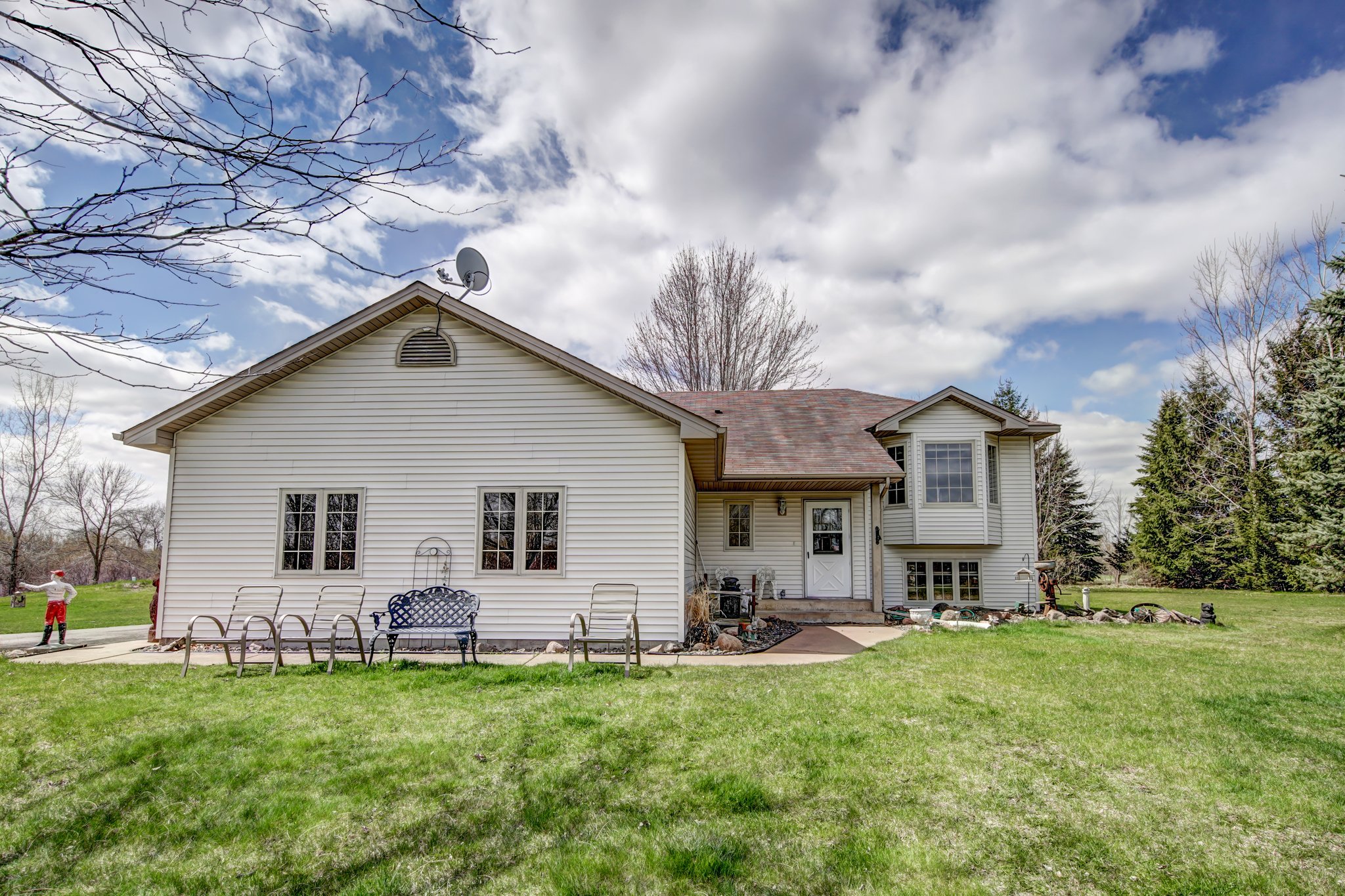 13860 325th St, Center City, MN 55012 Mint Real Estate Photography