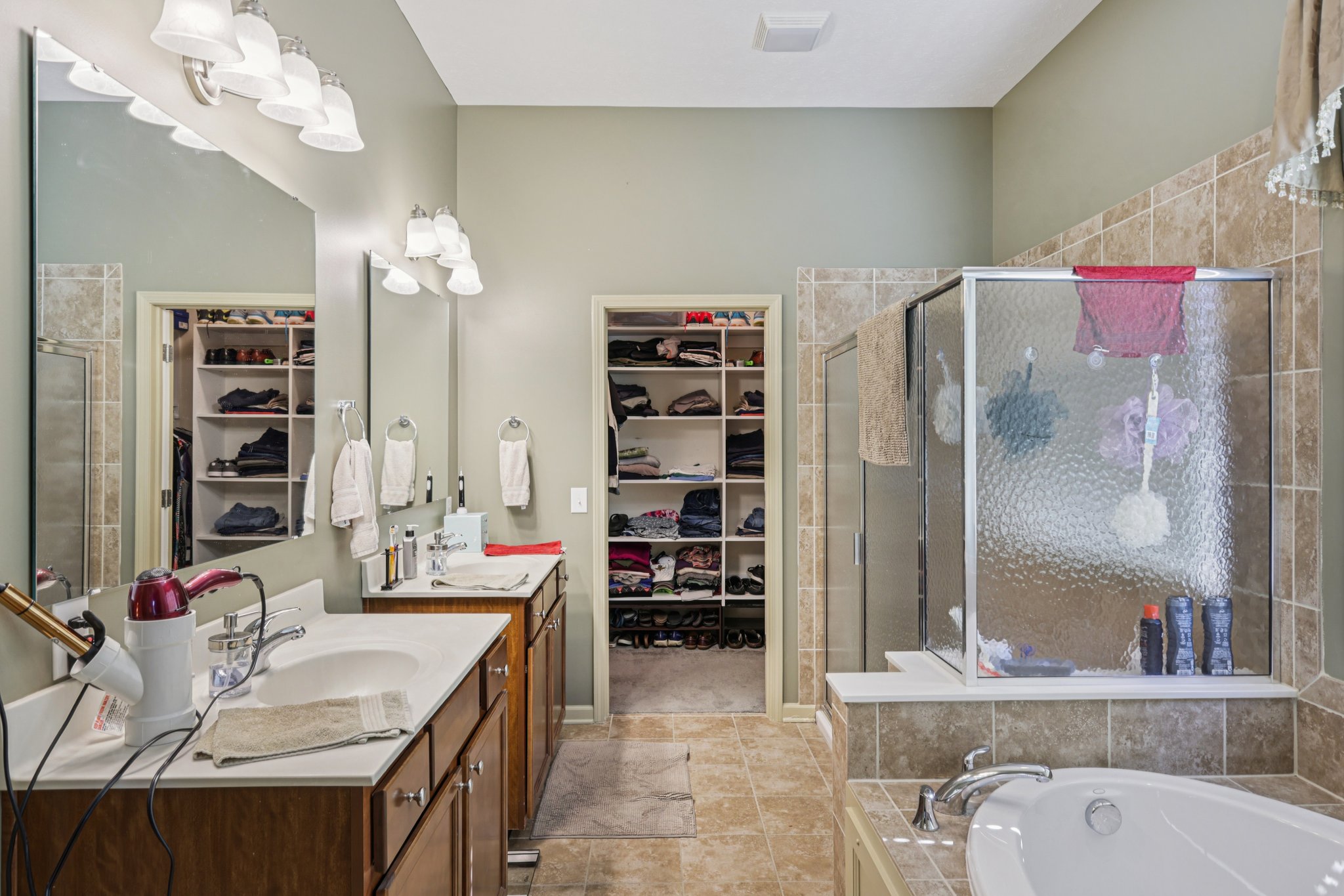 Mayfield Ct-S1107-035.jpg