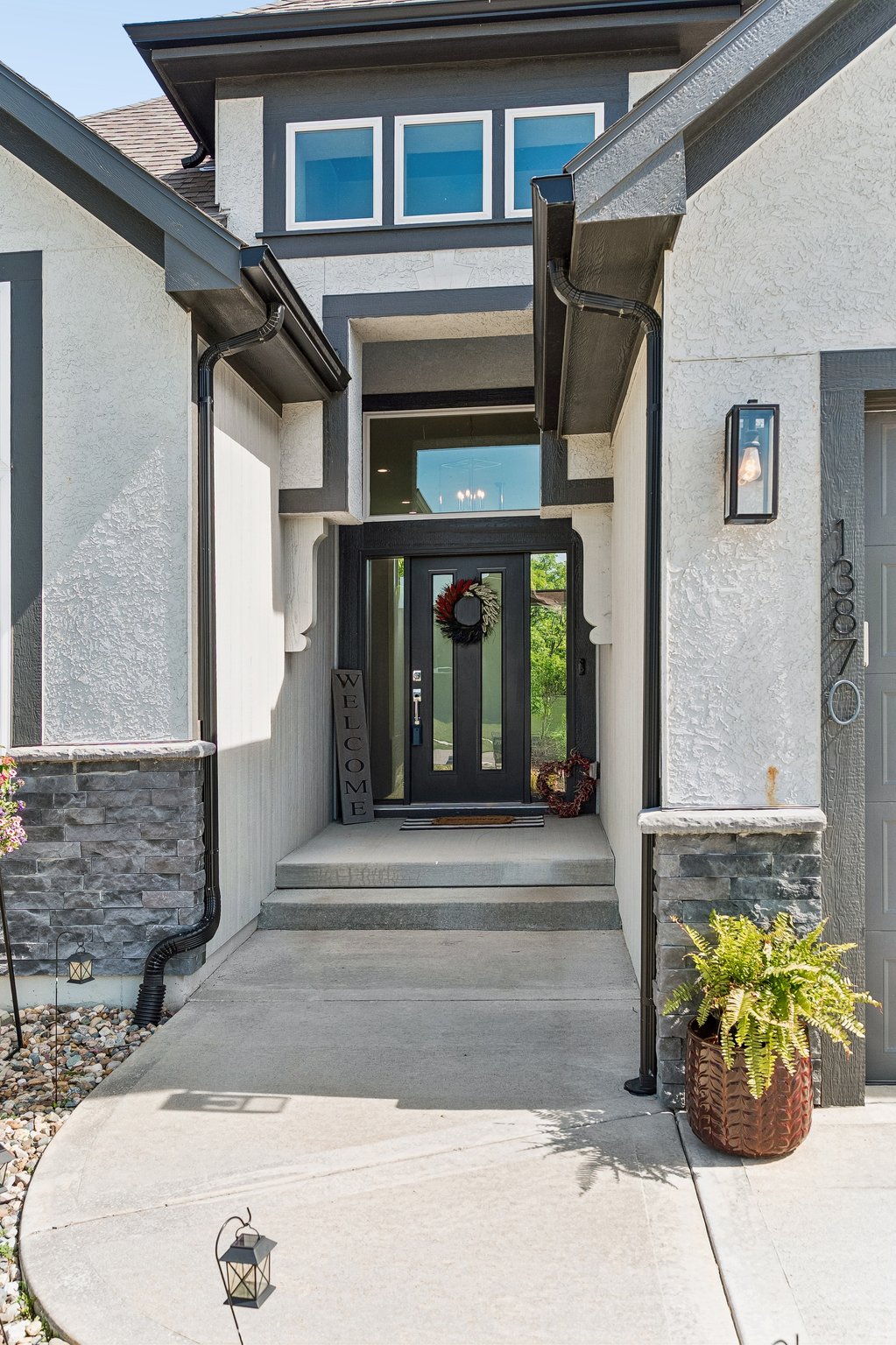 8828 - 13870 NW 71st St_003.jpg