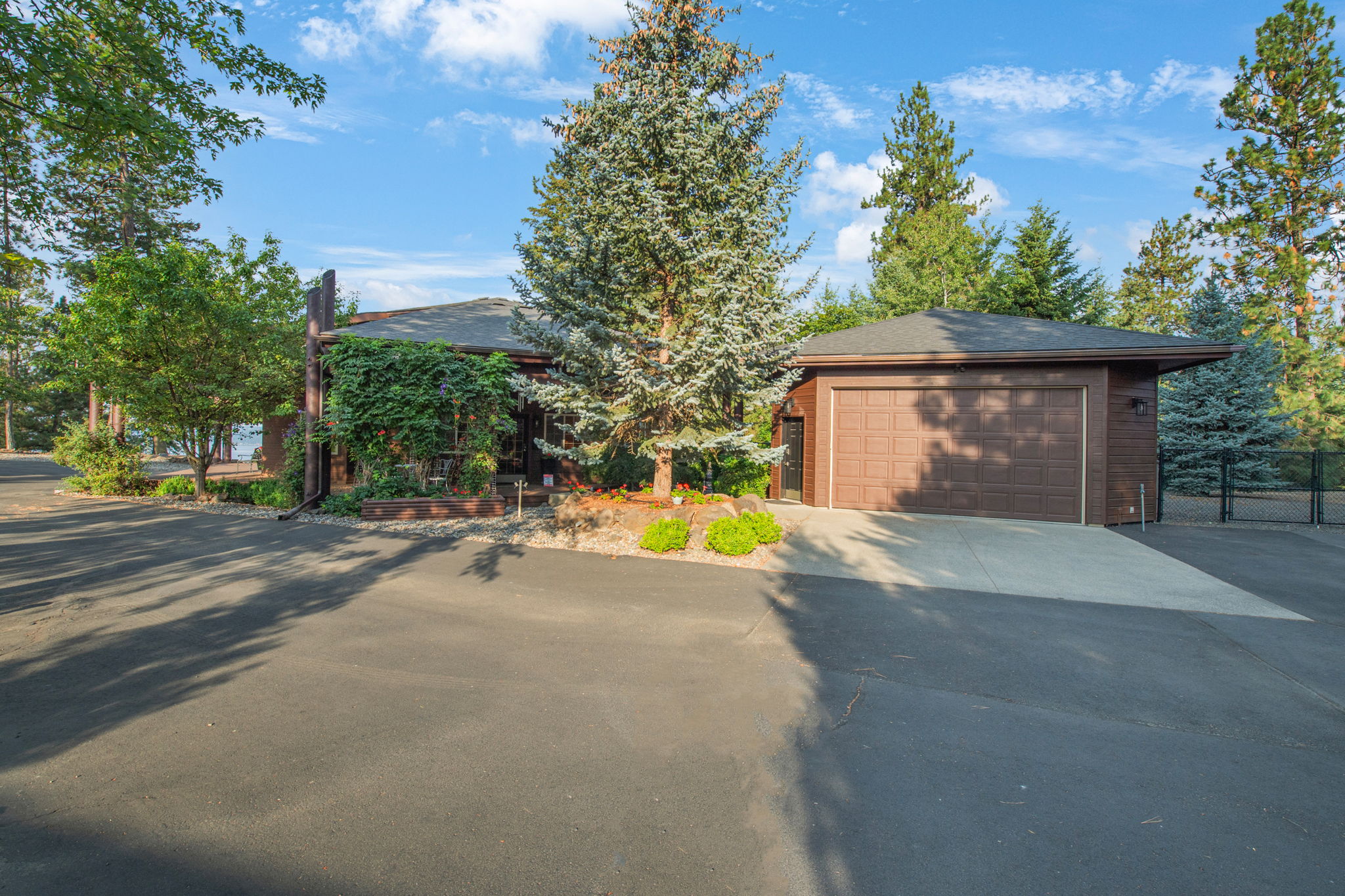 Detached Garage-1