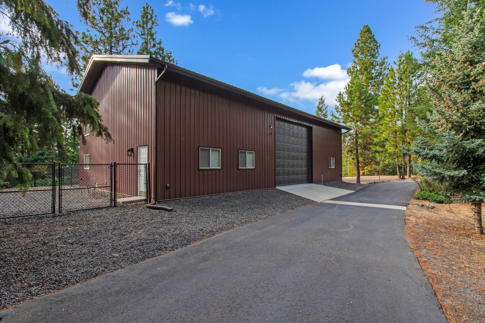 30'x60' Shop w-14' Doors-1