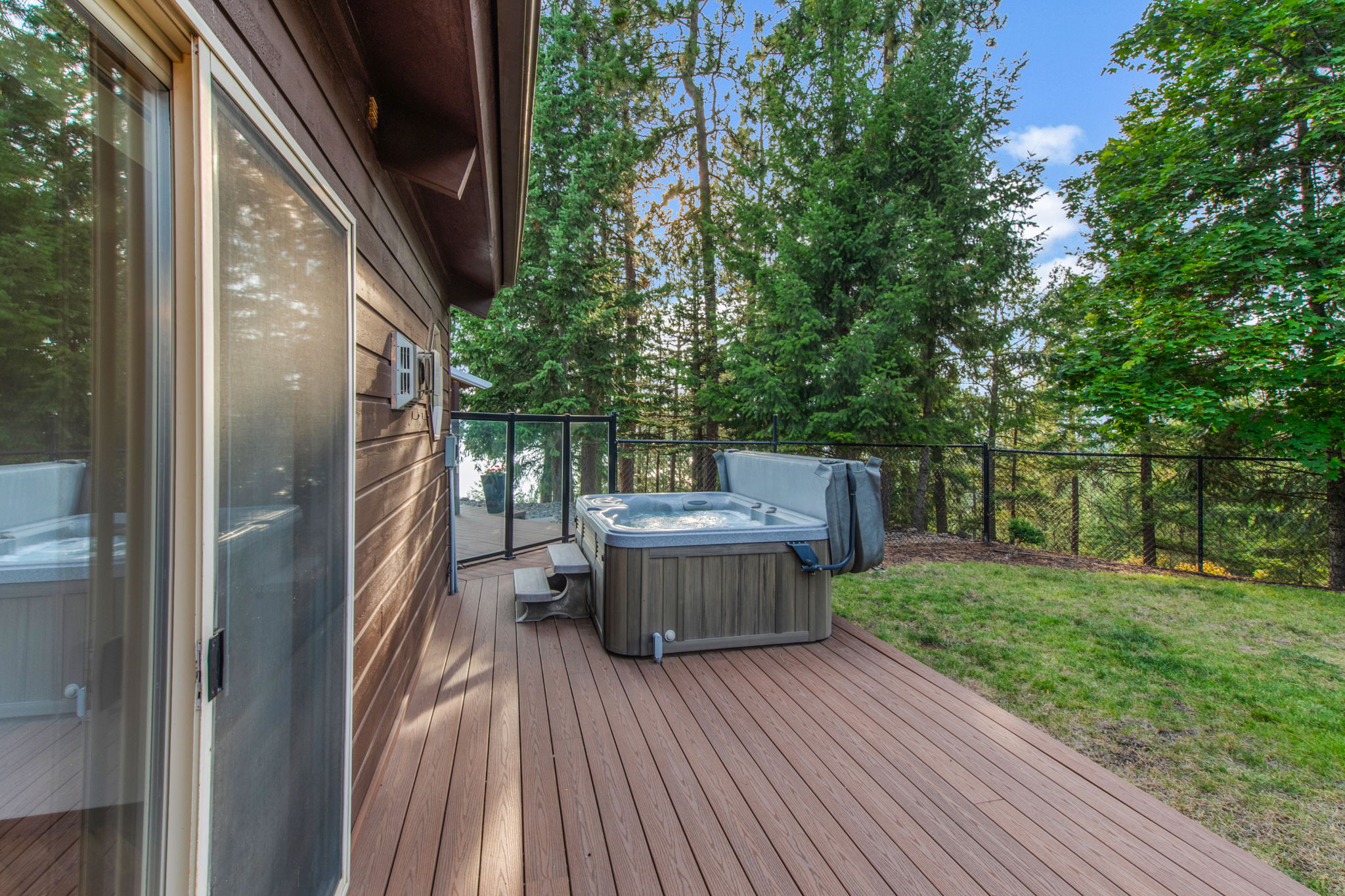 Hot Tub area off Primary Suite-1