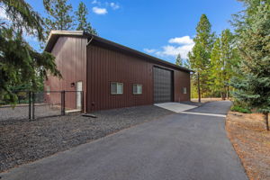 30'x60' Shop w-14' Doors-1