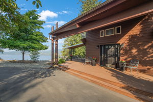 Wrap Around Deck-Views-5-Edit
