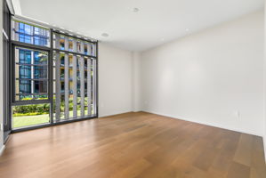  Photo 0