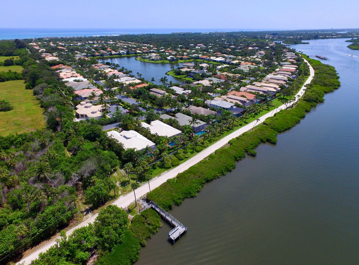 1388 W Island Club Square, Vero Beach, FL 32963 Daisy Burns Photography