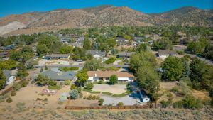  Photo 32