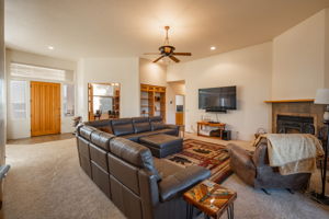 DSC05060-51a