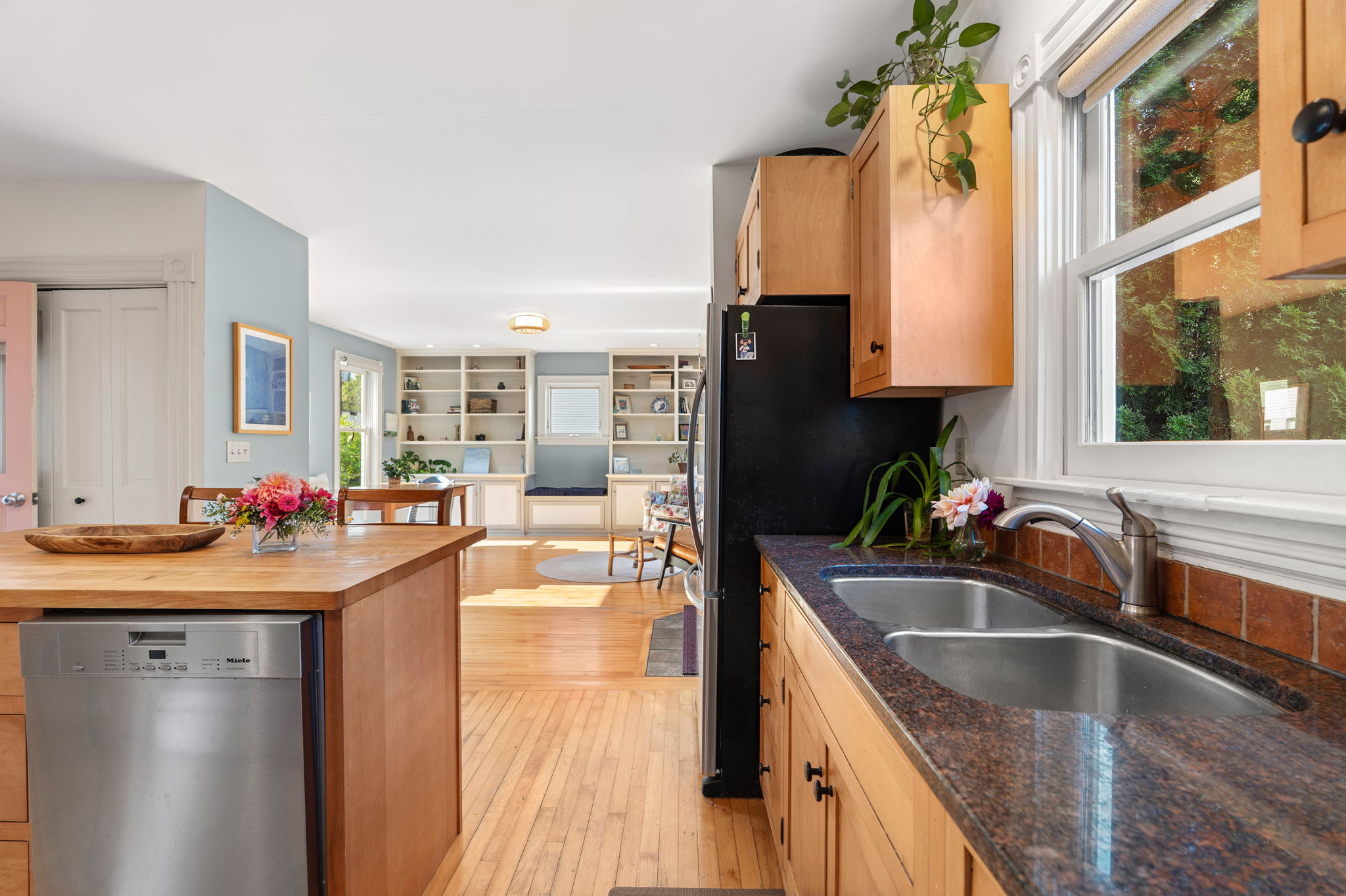 139 Clinton St, Portsmouth, NH 03801, USA Photo 34