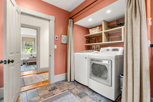 139 Clinton St, Portsmouth, NH 03801, USA Photo 24