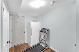  Photo 34
