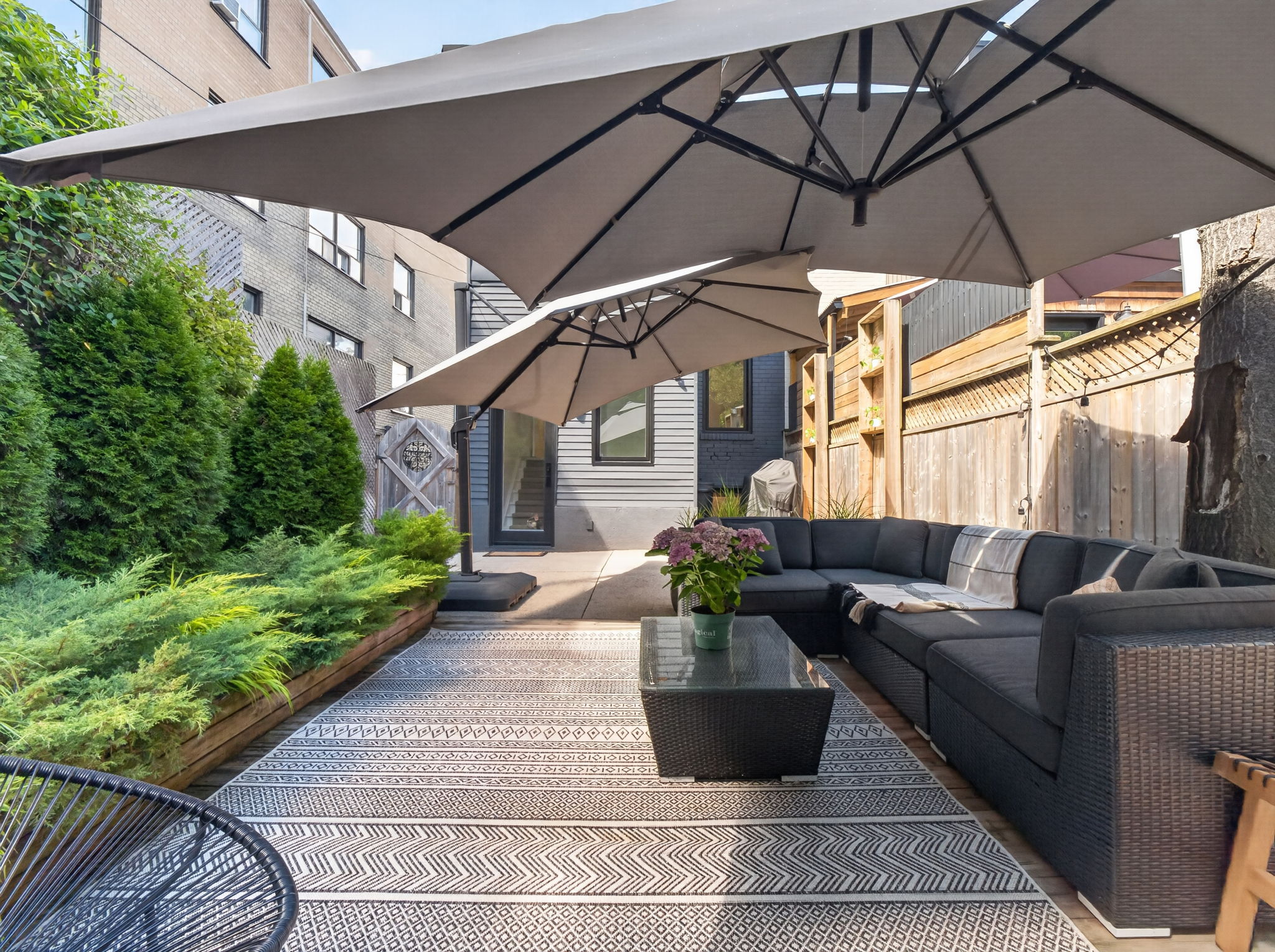 139 Gamble Ave Toronto, ON M4J 2P2