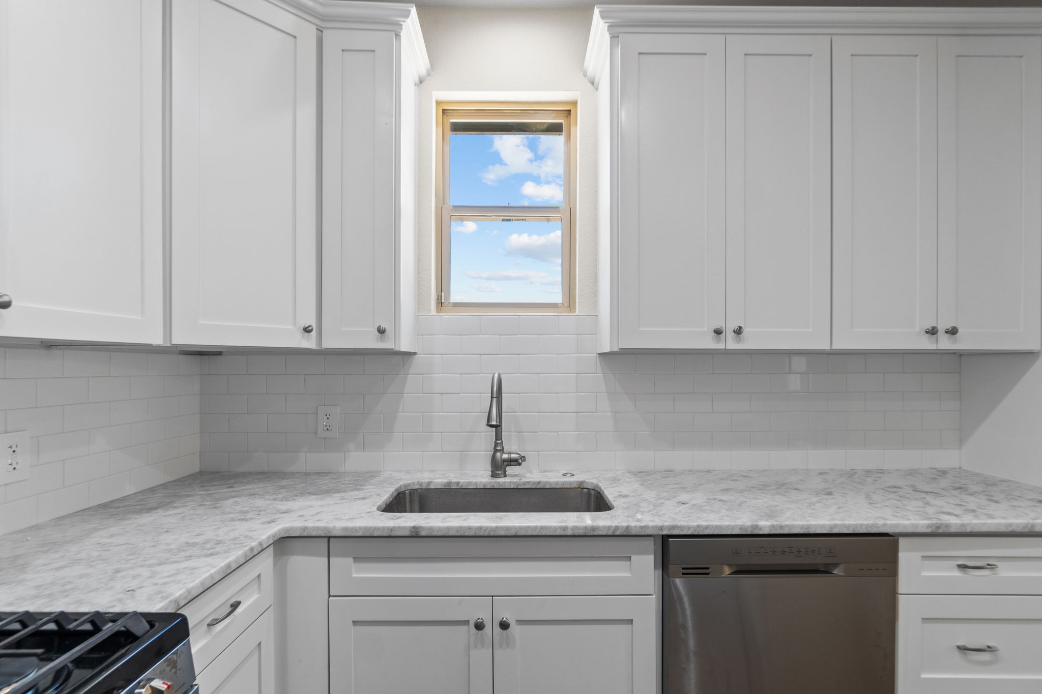 Hill Dr, Texas 78070, USA Photo 22