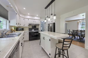  Photo 78