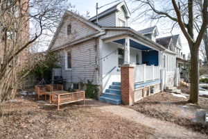 139 Kenwood Ave, Toronto ON