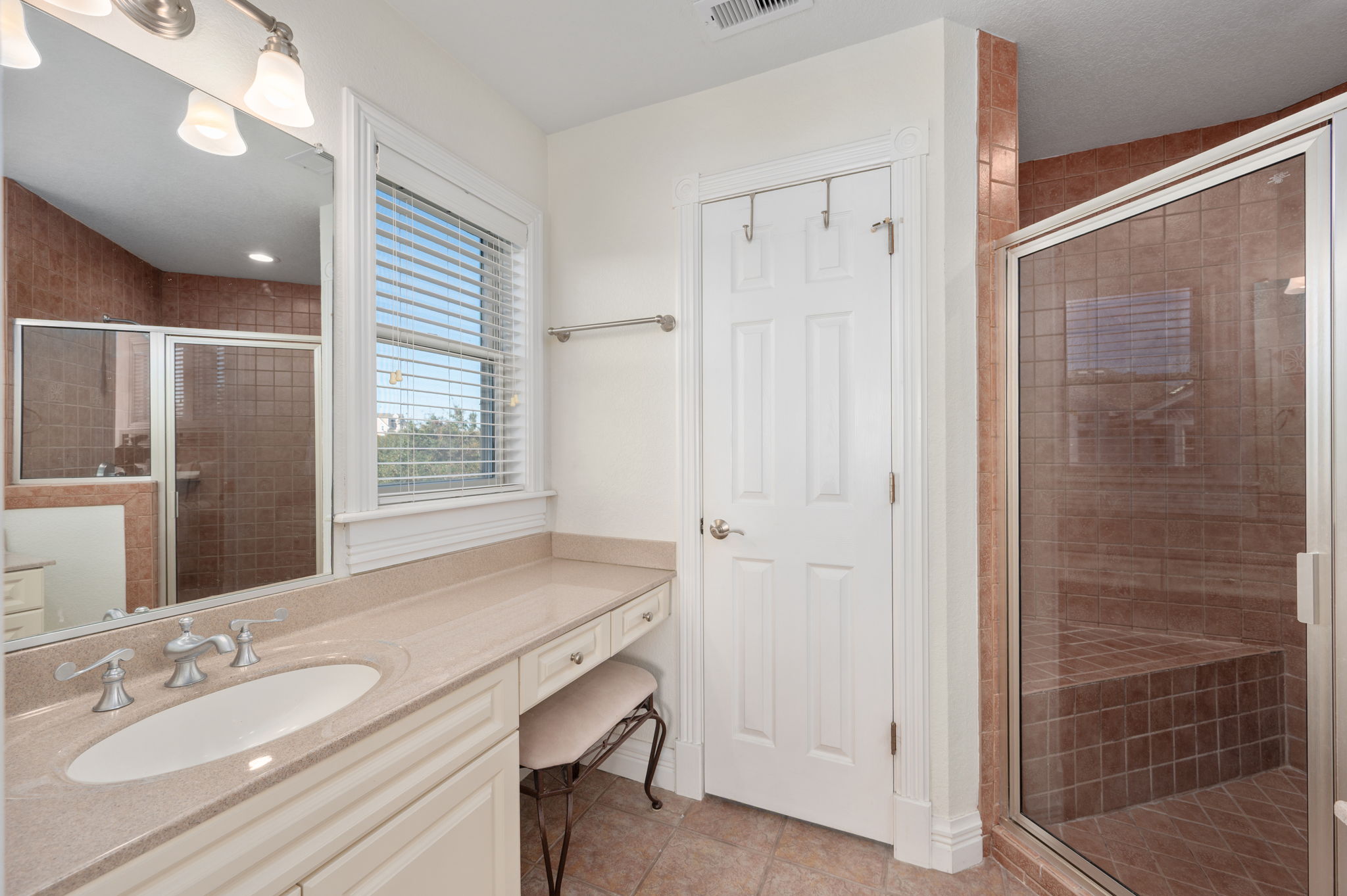 139-Olde-Duck-Rd-TL-BR5-Private-Bath