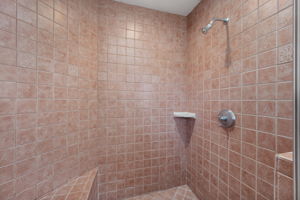139-Olde-Duck-Rd-TL-BR5-Private-Bath-V3