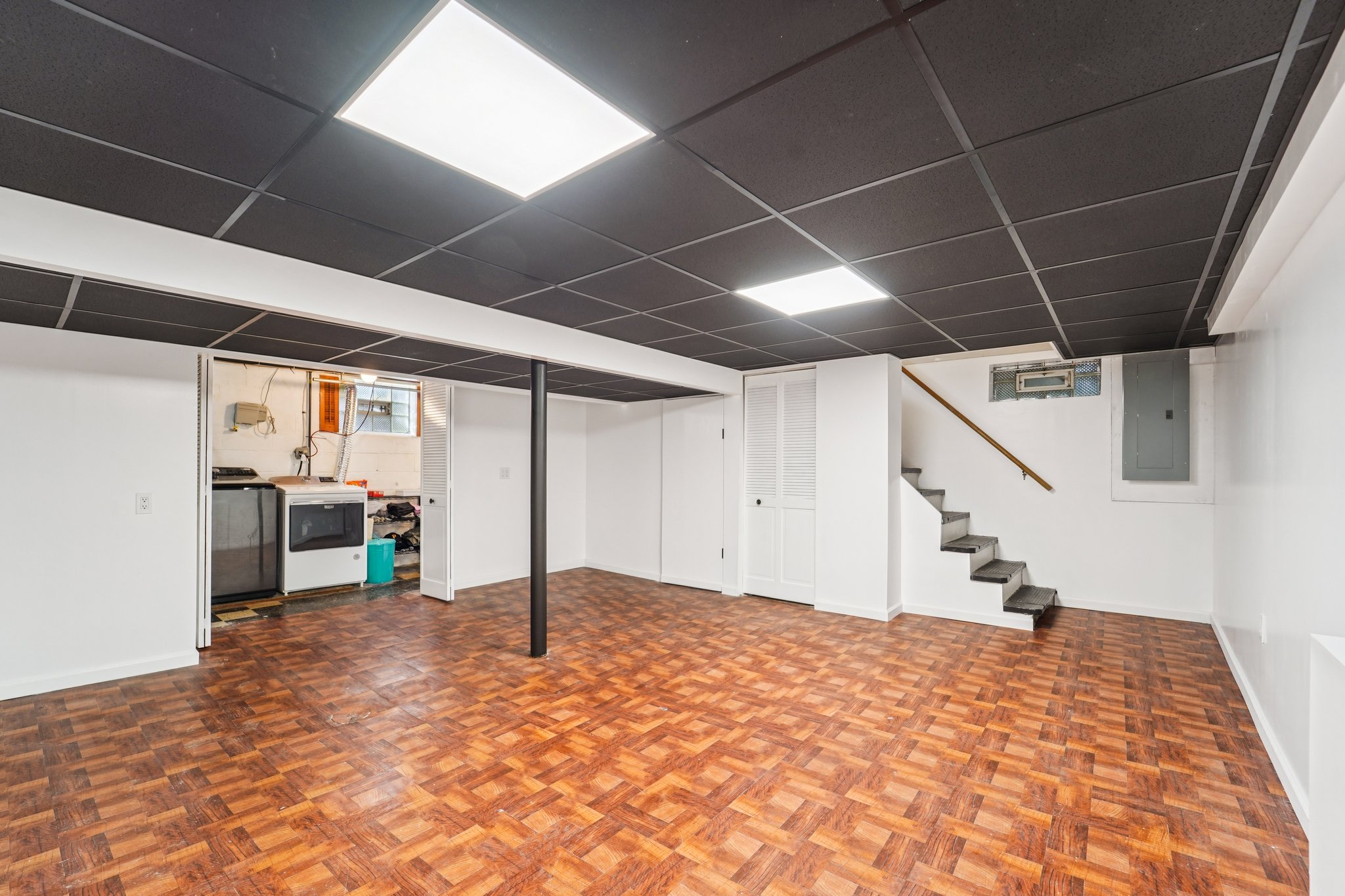 Peters Dr-S0504-017.jpg