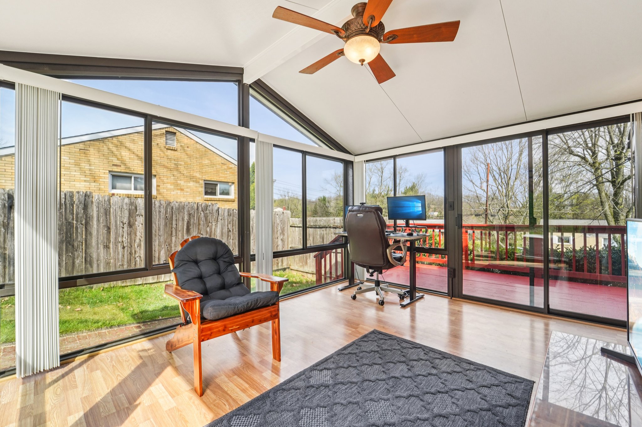 Peters Dr-S0504-022.jpg