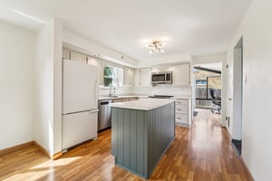 Peters Dr-S0504-009.jpg