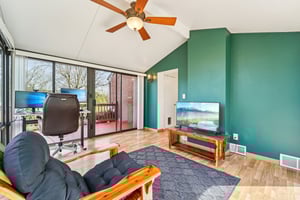 Peters Dr-S0504-011.jpg