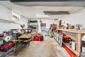 Peters Dr-S0504-020.jpg