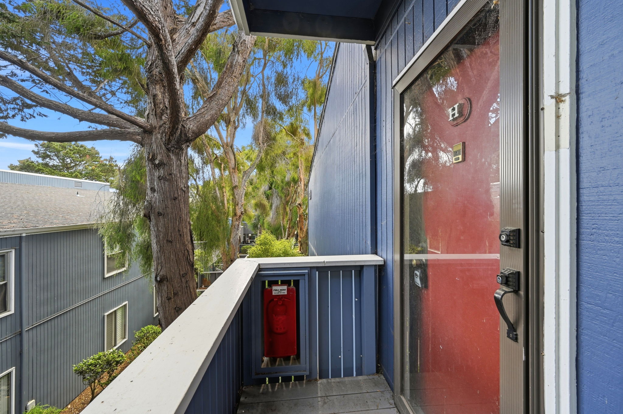 005_f8_139 Piccadilly Pl H