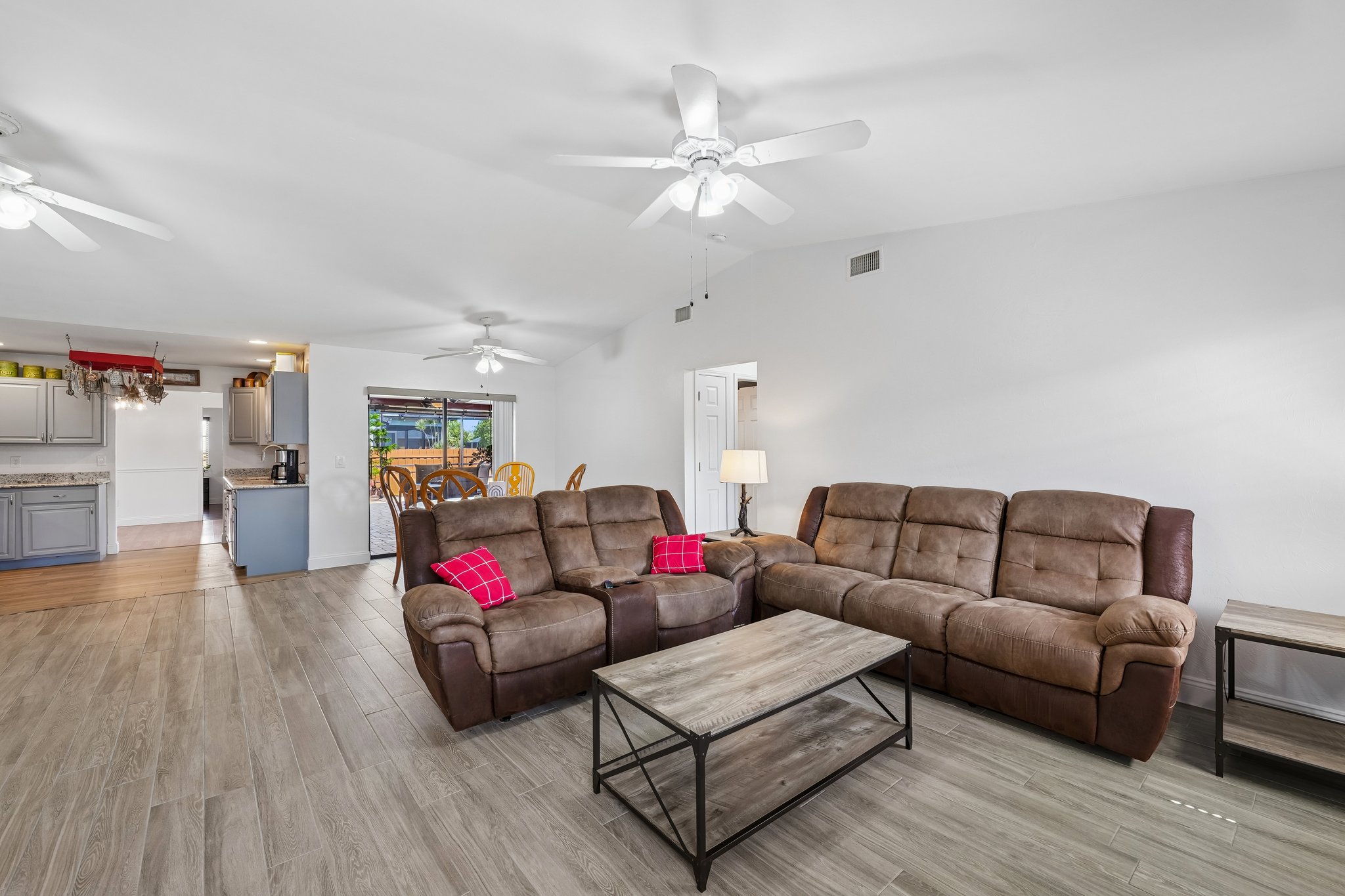SE 30th St-S0307-010.jpg